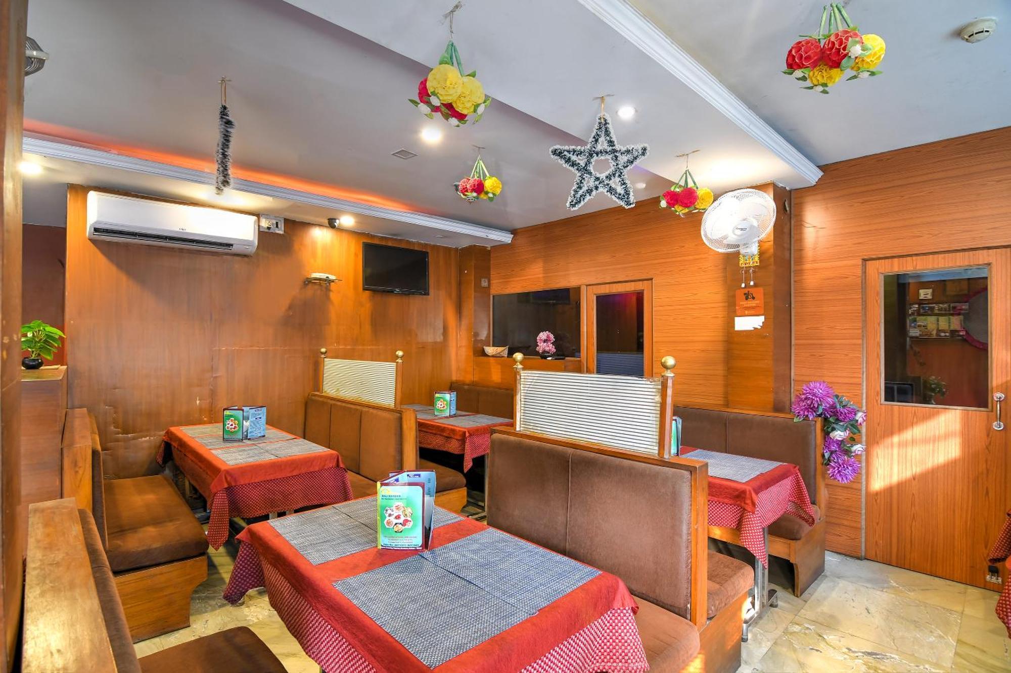 Brill Raj Palace Near City Centre 2 Calcutta Exteriör bild